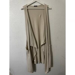 Elegant Cream Sleeveless Drape Cardigan